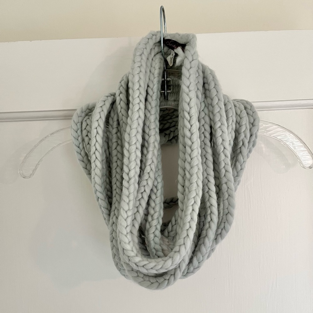 Infinity scarf - Picture 4 of 4